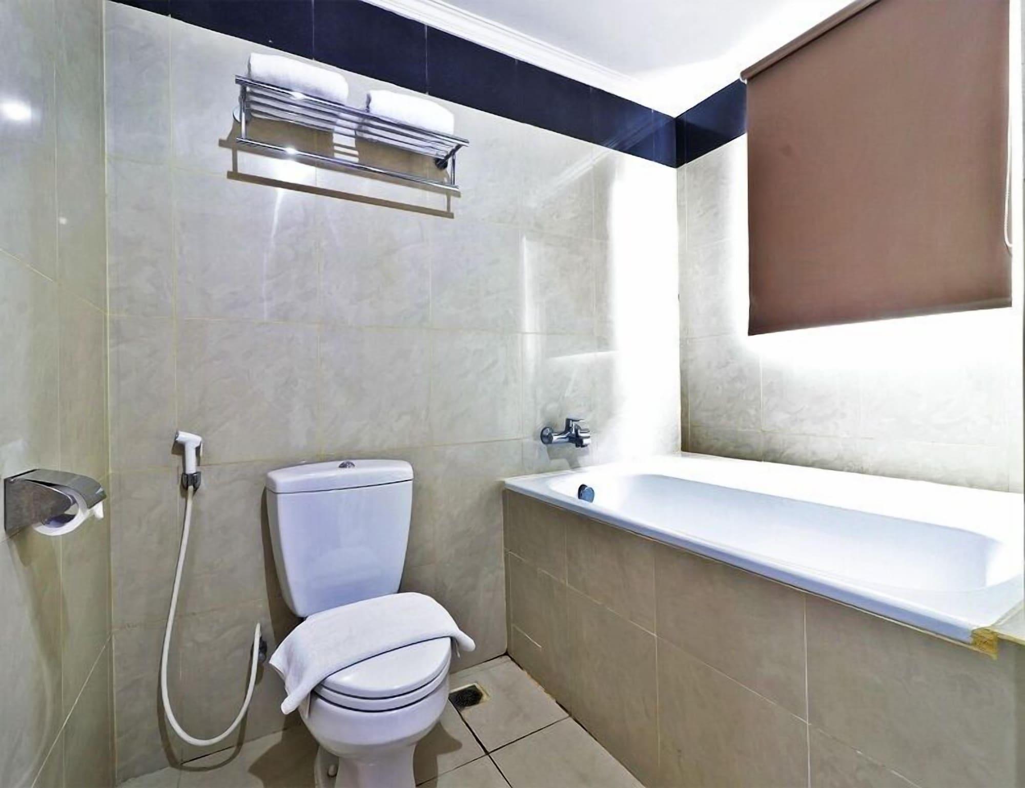 P Hotel Jakarta Exterior foto