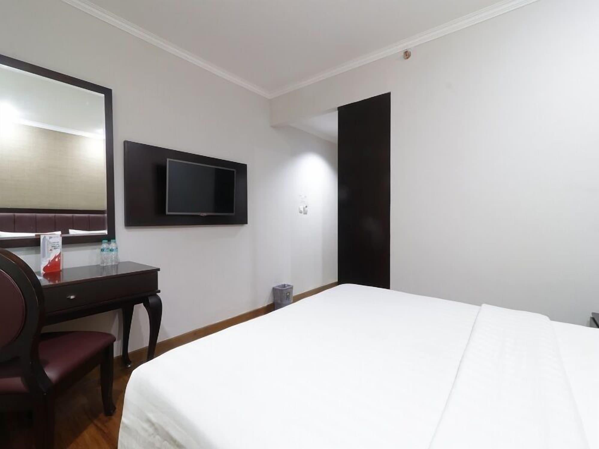 P Hotel Jakarta Exterior foto