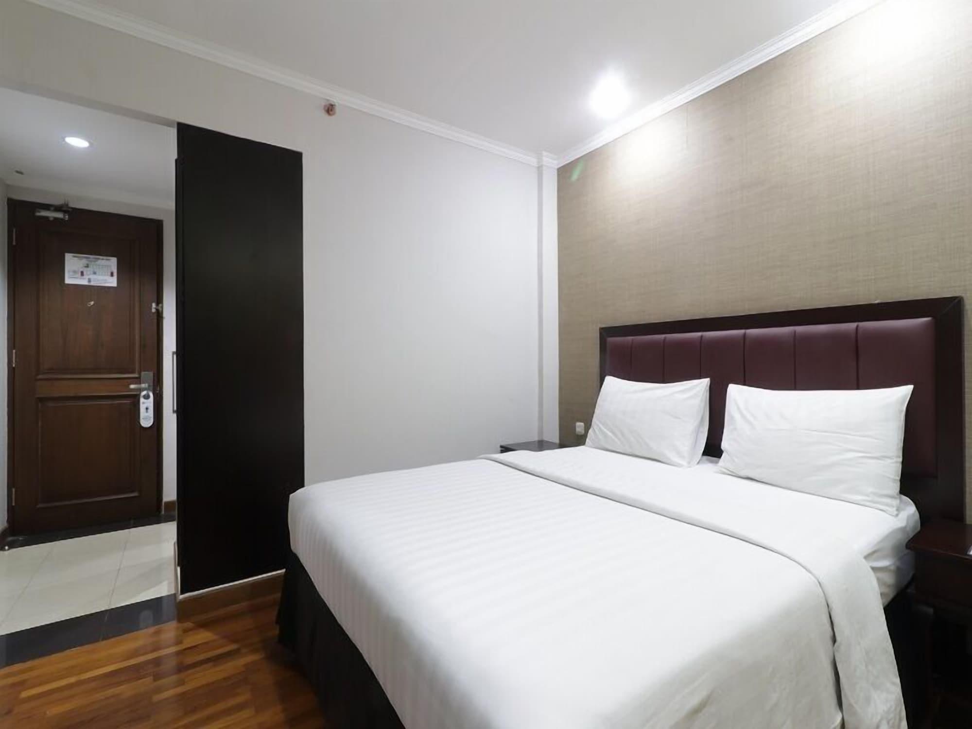 P Hotel Jakarta Exterior foto